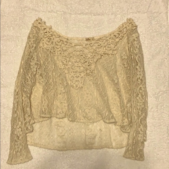 Cream silk top from Hollister - Picture 3 of 3